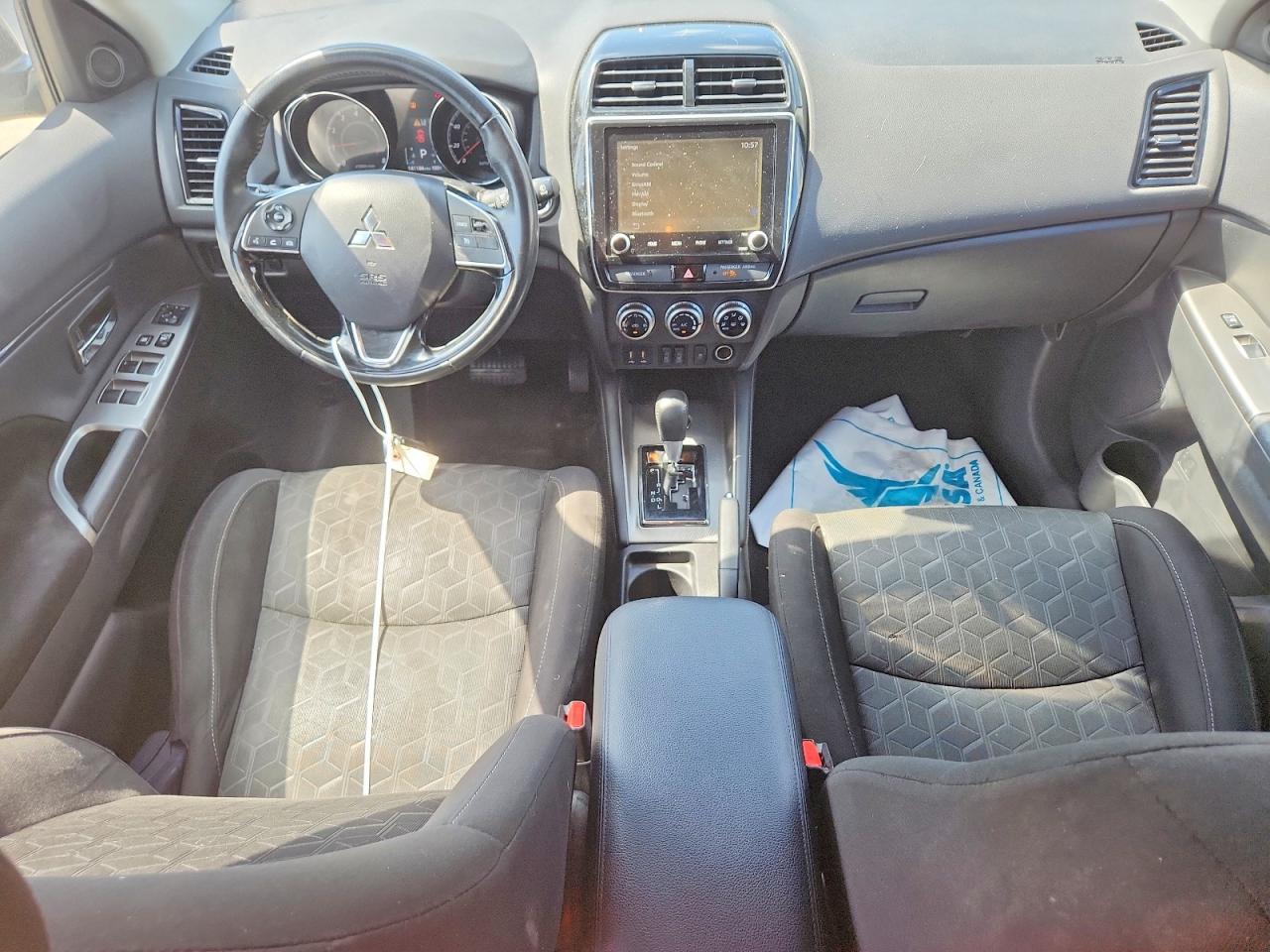 2020 MITSUBISHI OUTLANDER