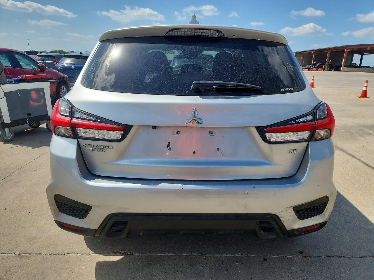 2020 MITSUBISHI OUTLANDER