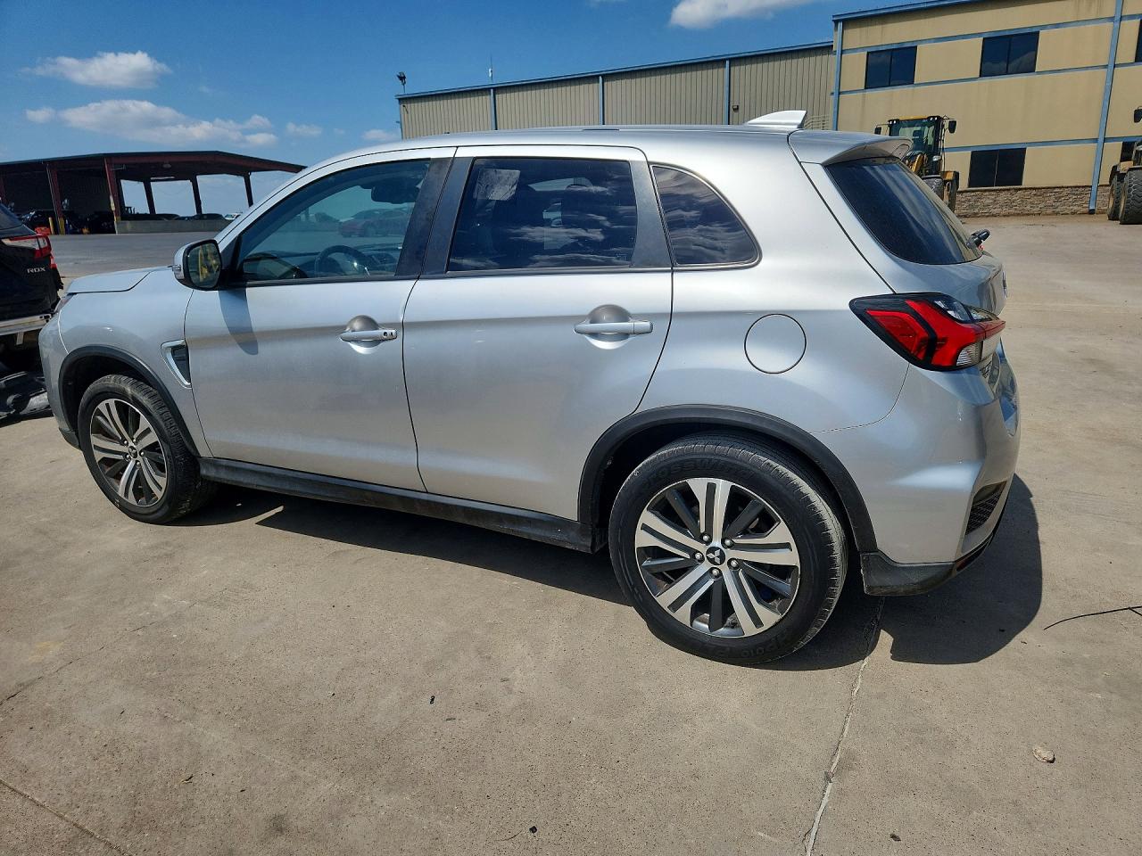 2020 MITSUBISHI OUTLANDER