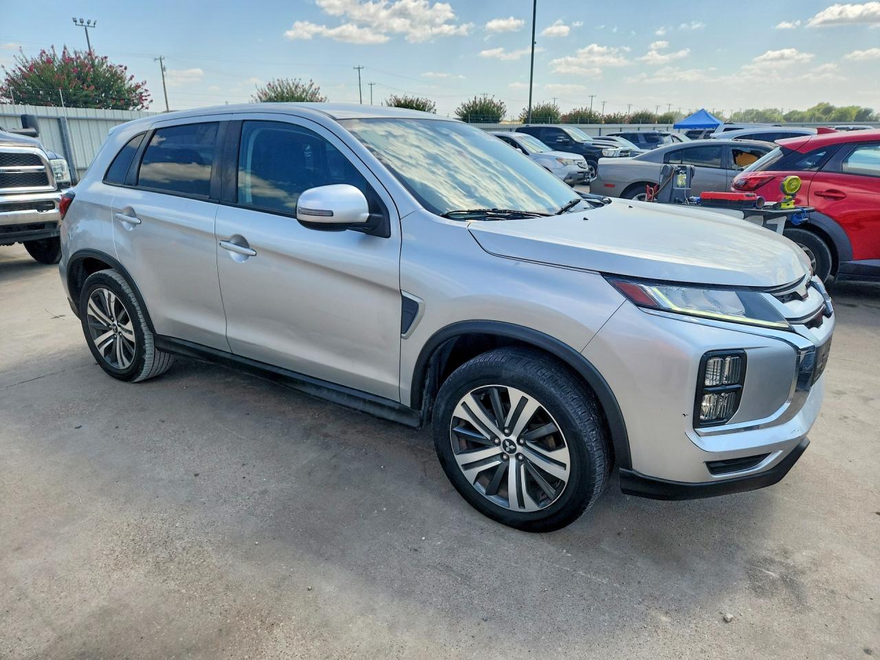 2020 MITSUBISHI OUTLANDER