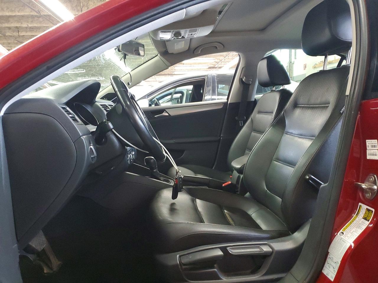 2017 VOLKSWAGEN JETTA