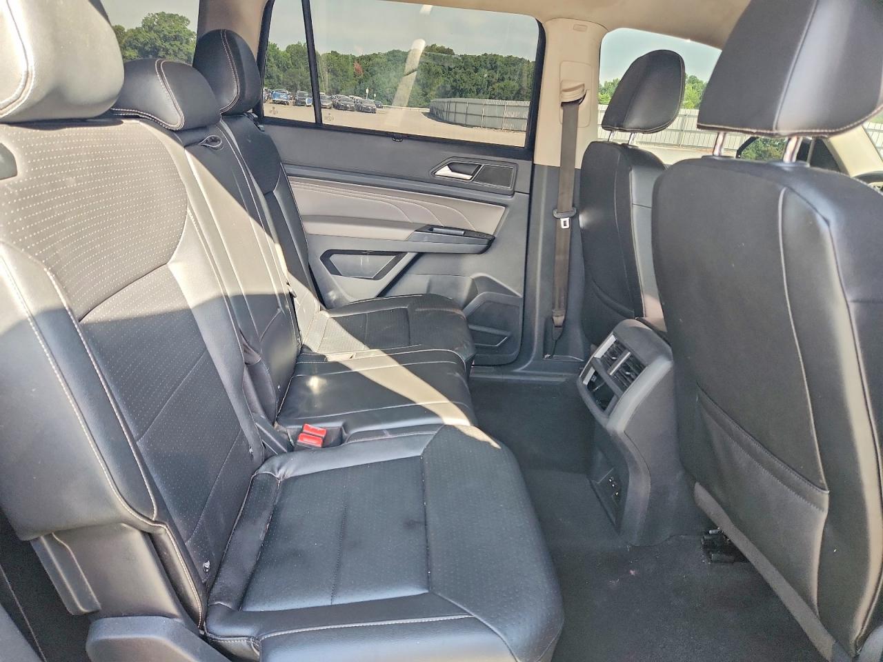 2021 VOLKSWAGEN ATLAS