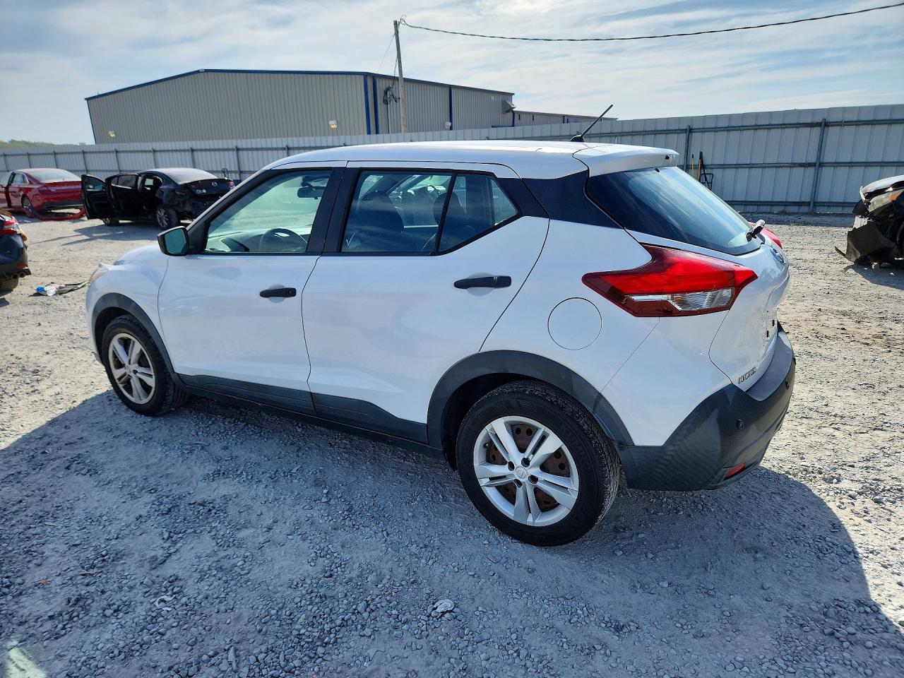 2020 NISSAN KICKS