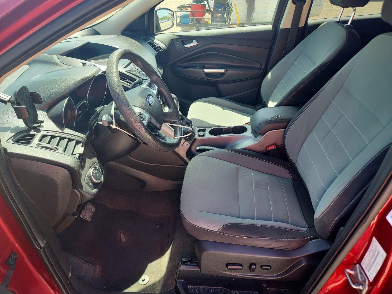 2016 FORD ESCAPE