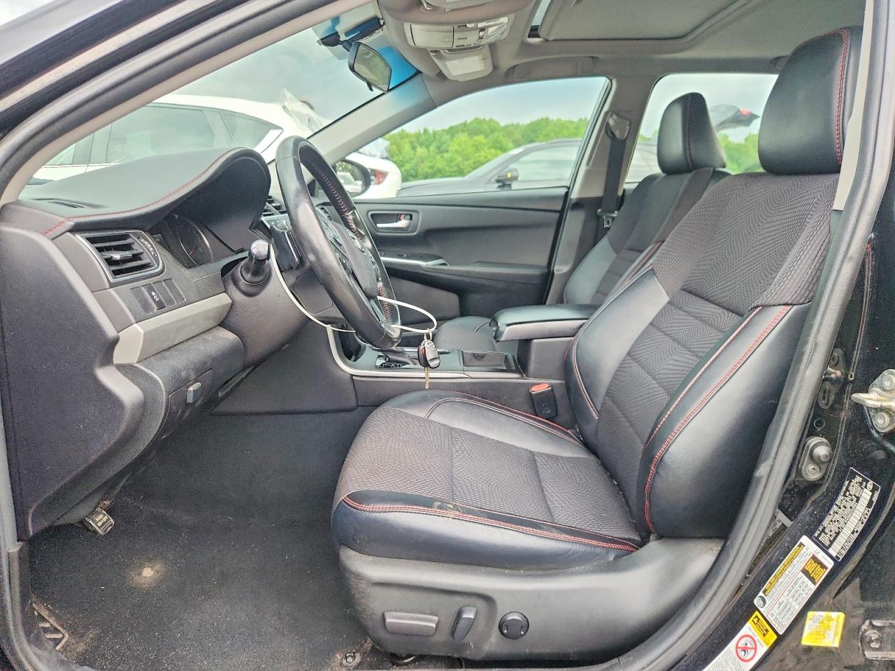 2016 TOYOTA CAMRY