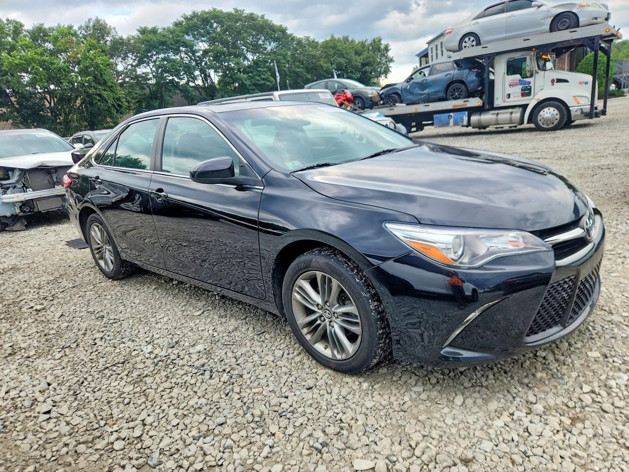 2016 TOYOTA CAMRY