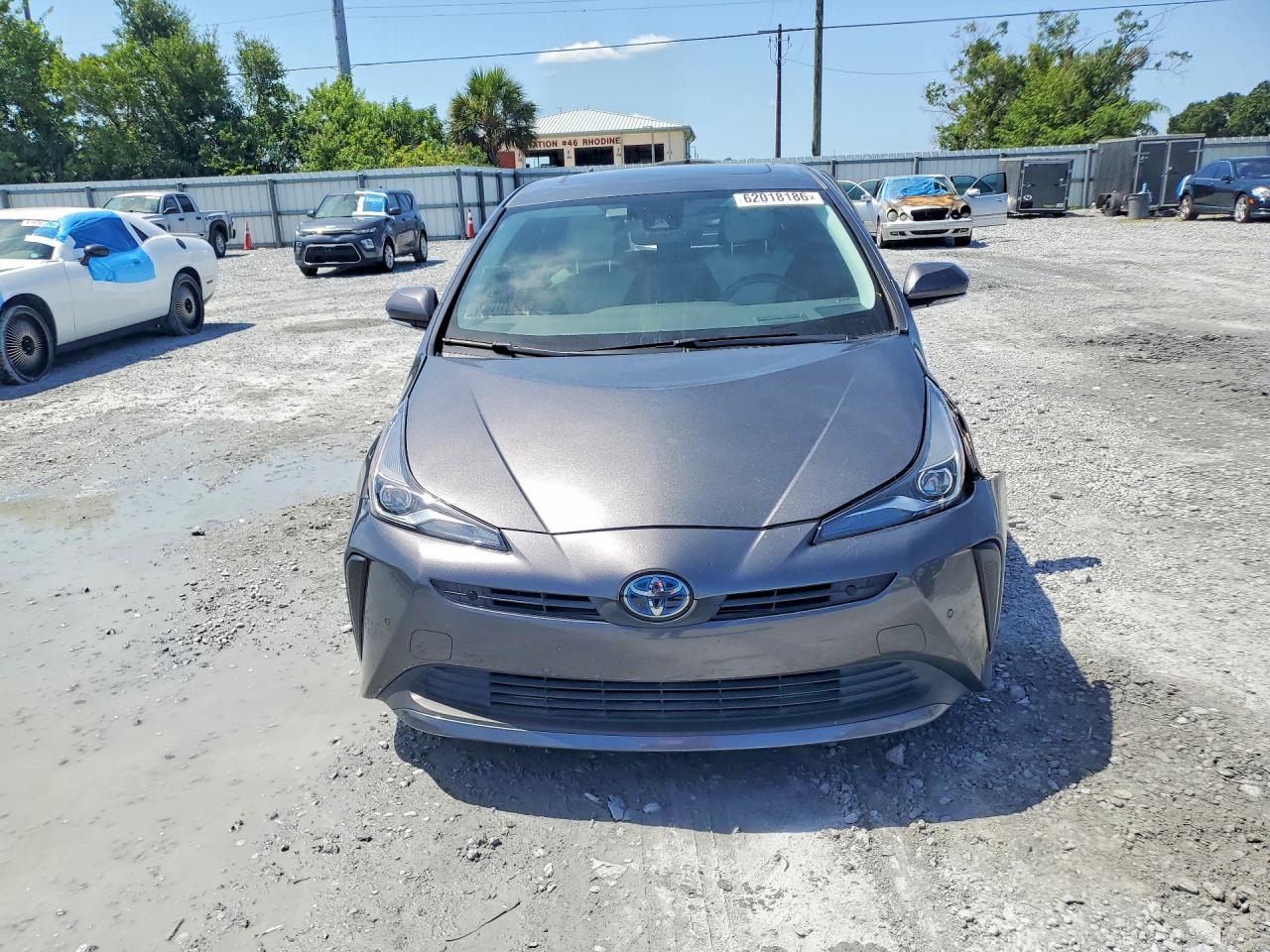 2019 TOYOTA PRIUS