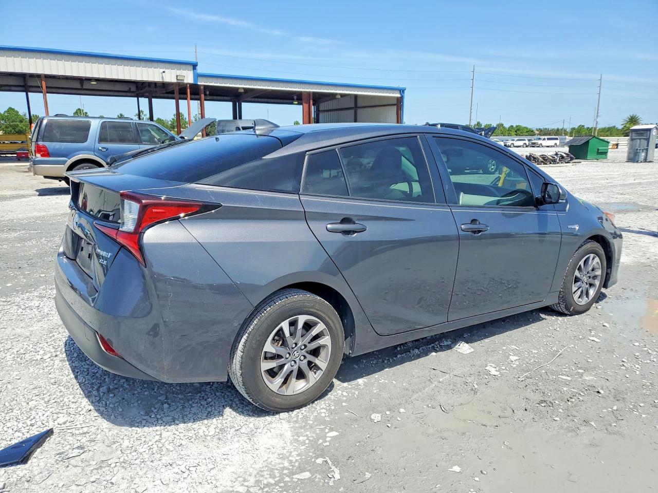 2019 TOYOTA PRIUS