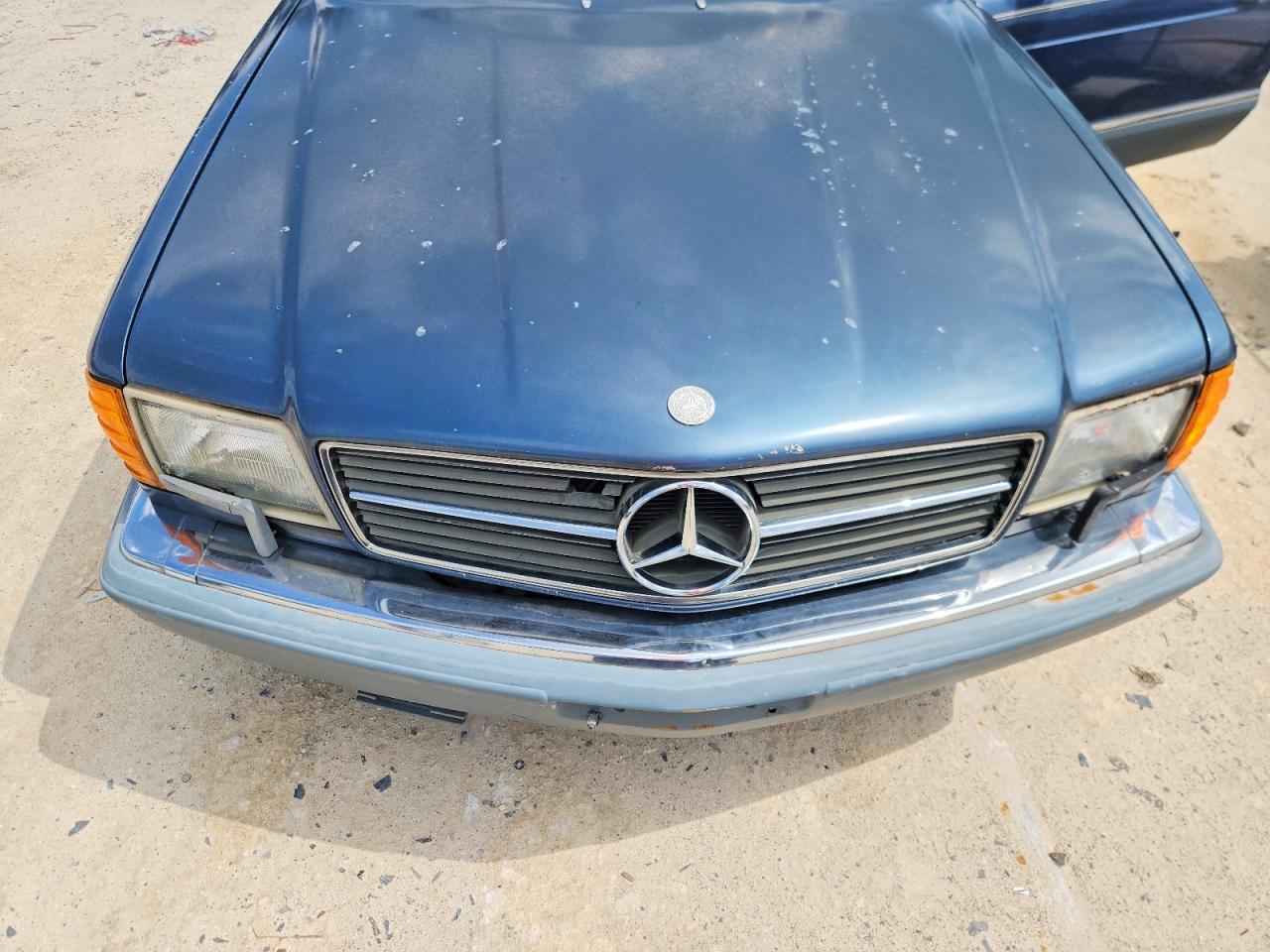 1987 MERCEDES-BENZ 560-CLASS