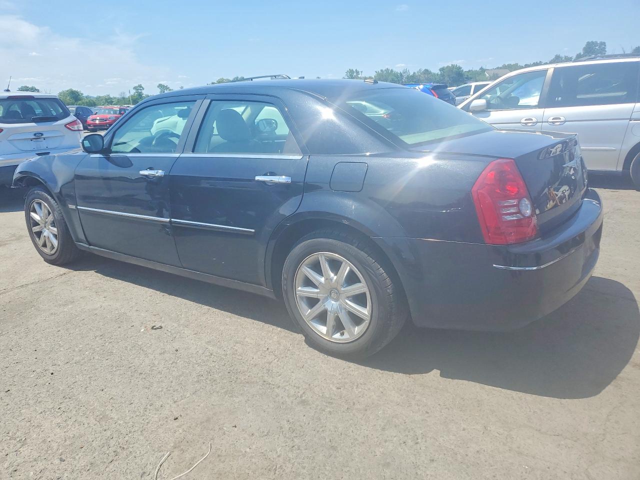 2010 CHRYSLER 300