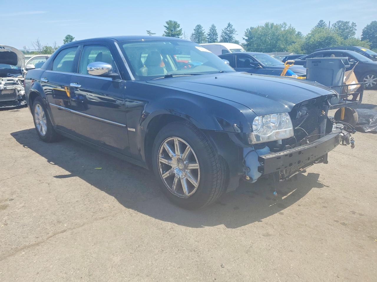 2010 CHRYSLER 300