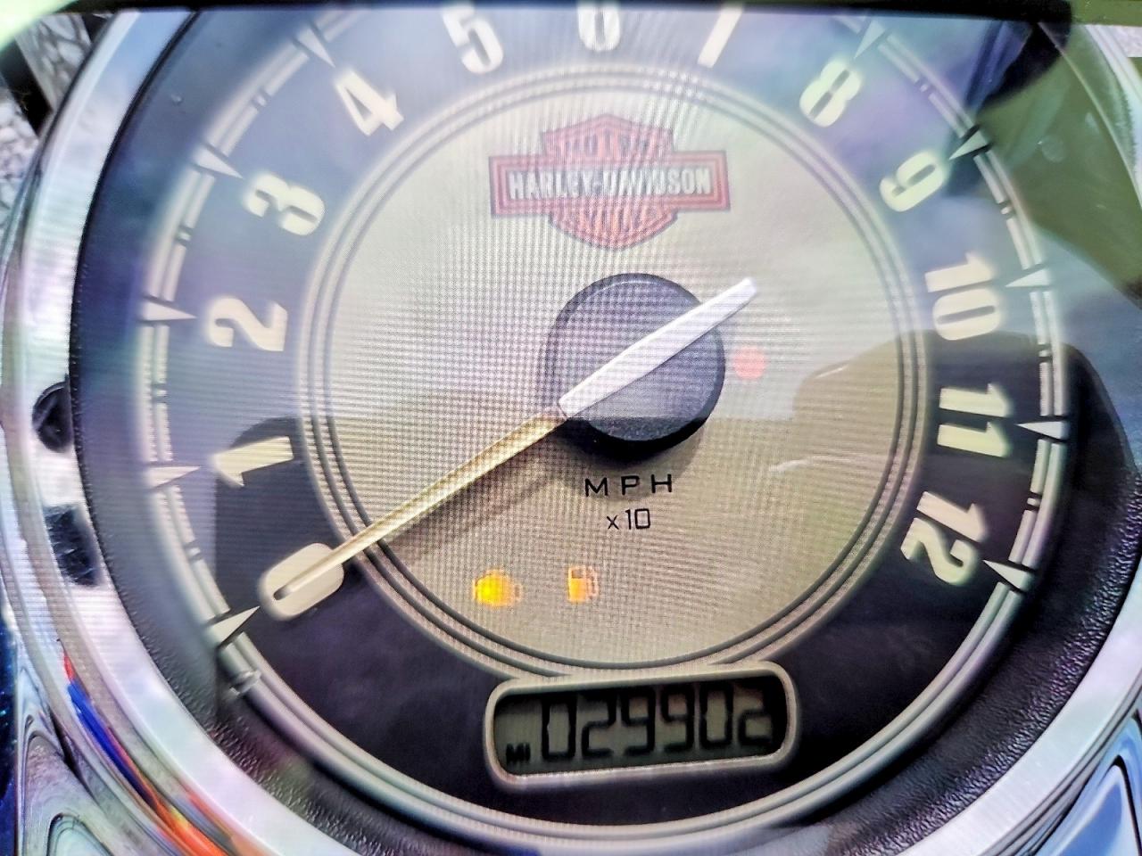 2012 HARLEY-DAVIDSON FL