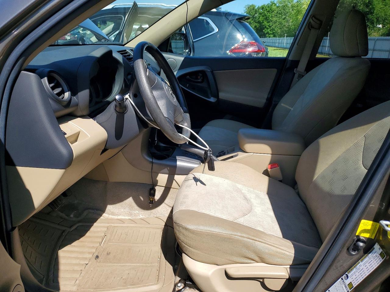 2011 TOYOTA RAV4