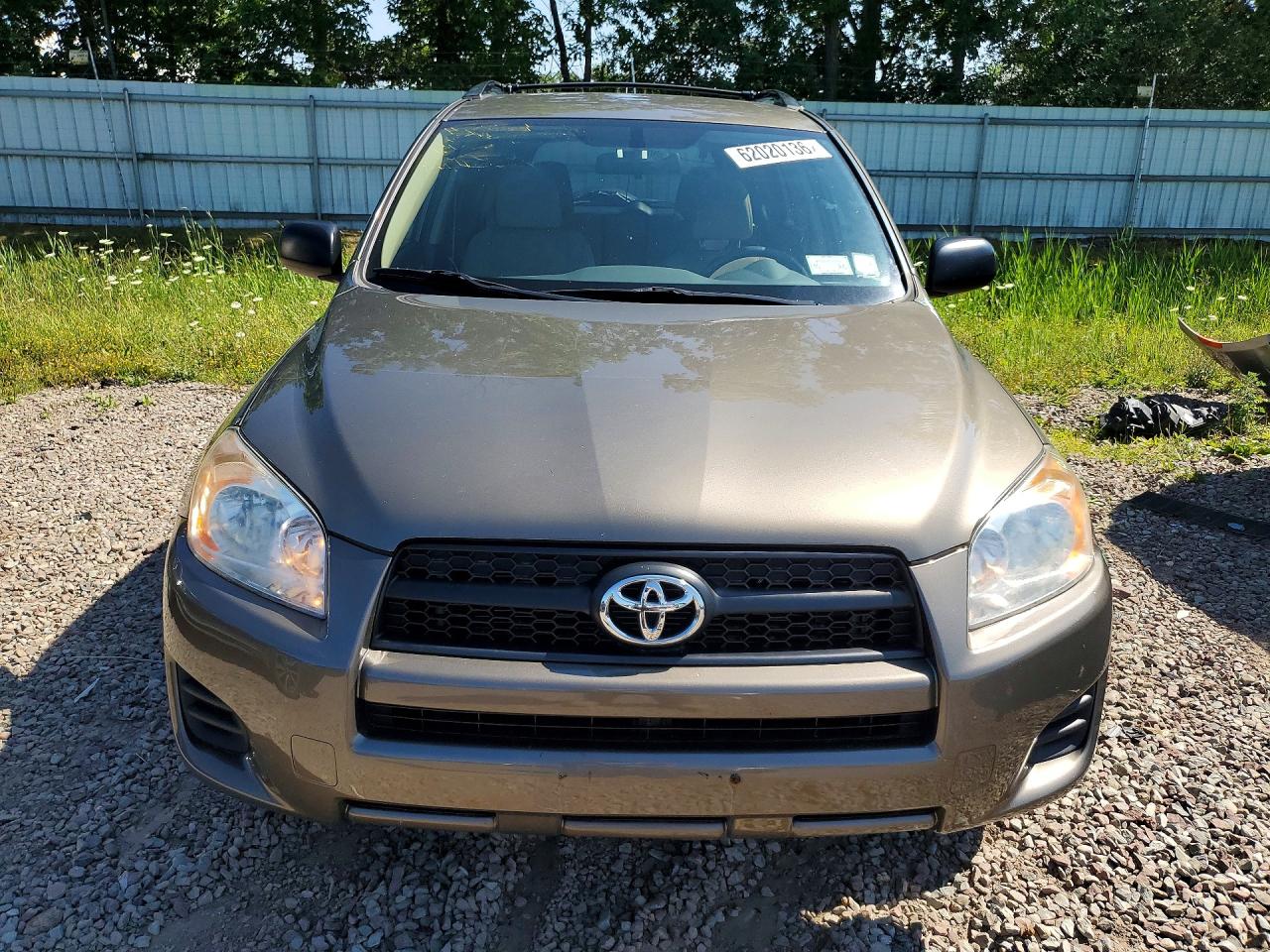 2011 TOYOTA RAV4