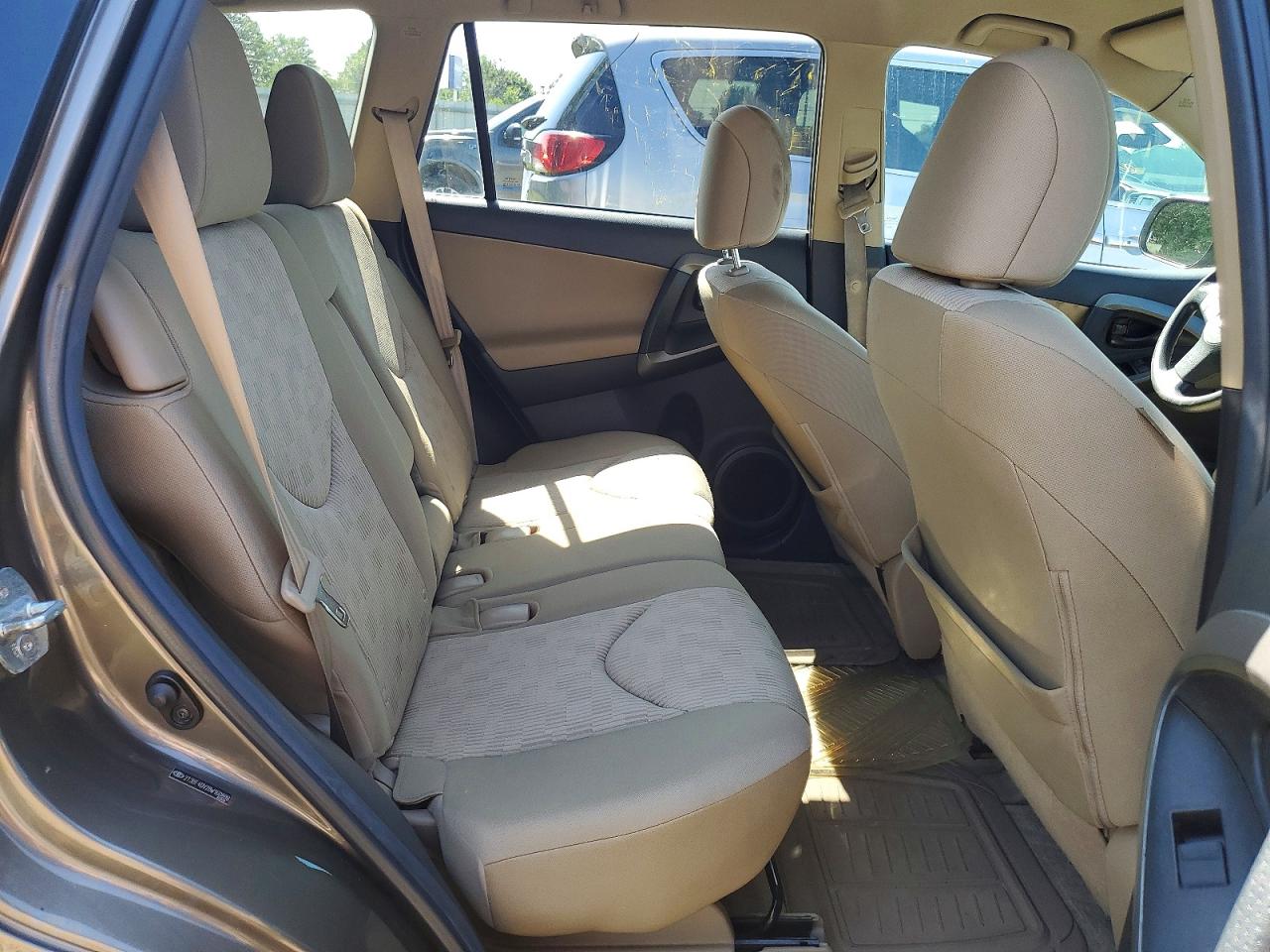 2011 TOYOTA RAV4