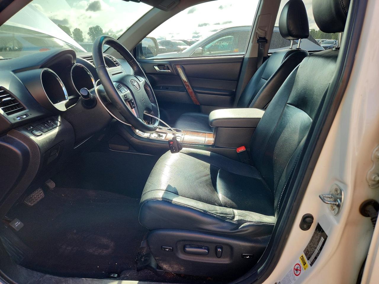 2012 TOYOTA HIGHLANDER