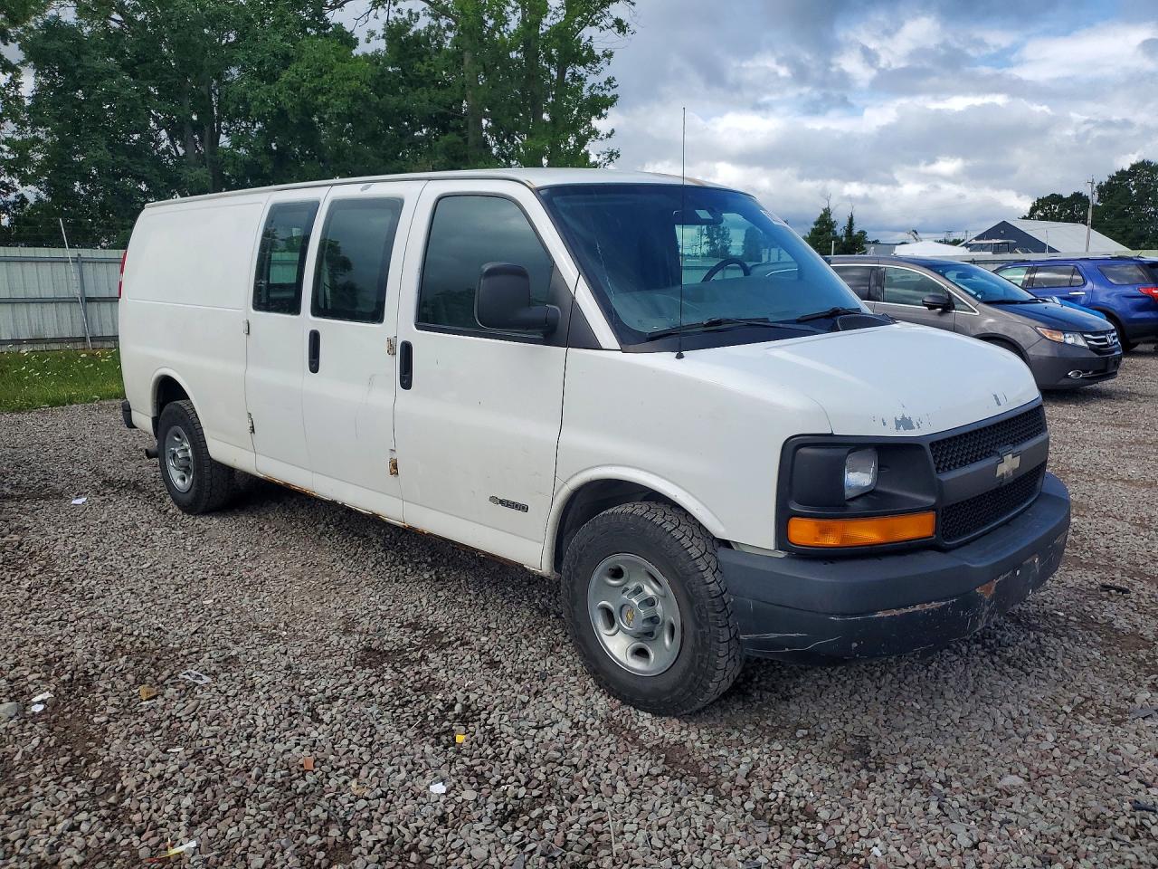 2004 CHEVROLET EXPRESS