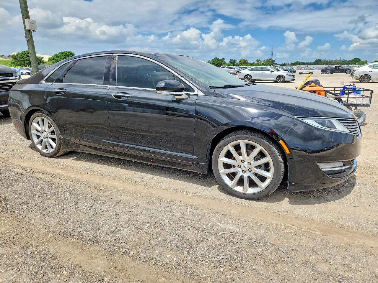 2016 LINCOLN MKZ