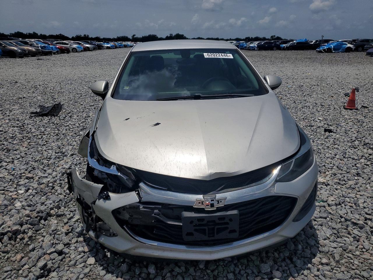 2019 CHEVROLET CRUZE