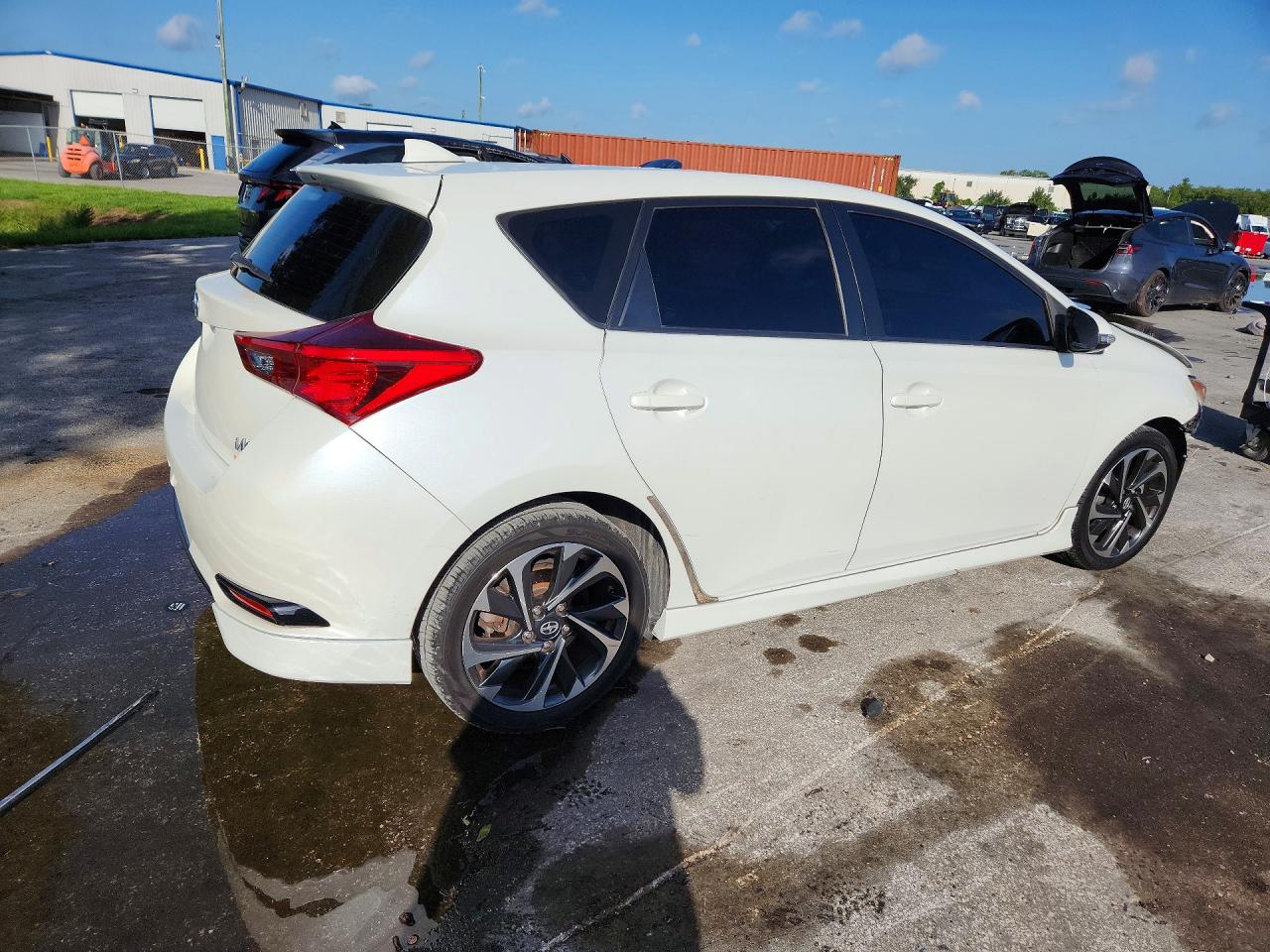 2016 SCION IM
