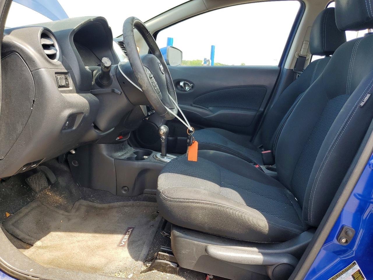 2015 NISSAN VERSA