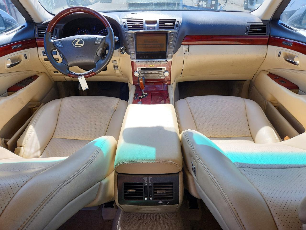 2011 LEXUS LS460