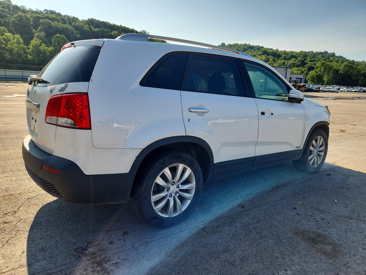 2011 KIA SORENTO