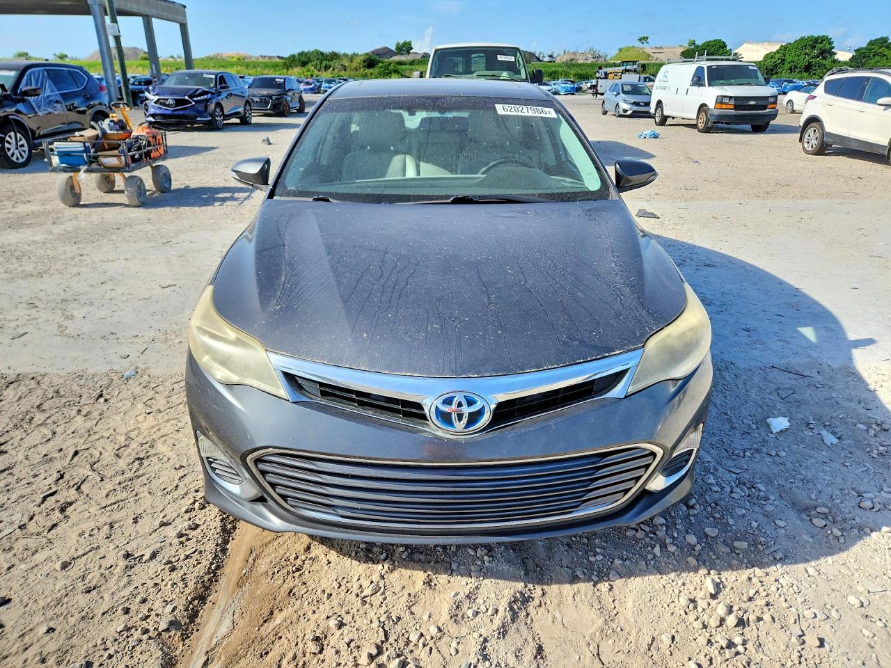 2013 TOYOTA AVALON