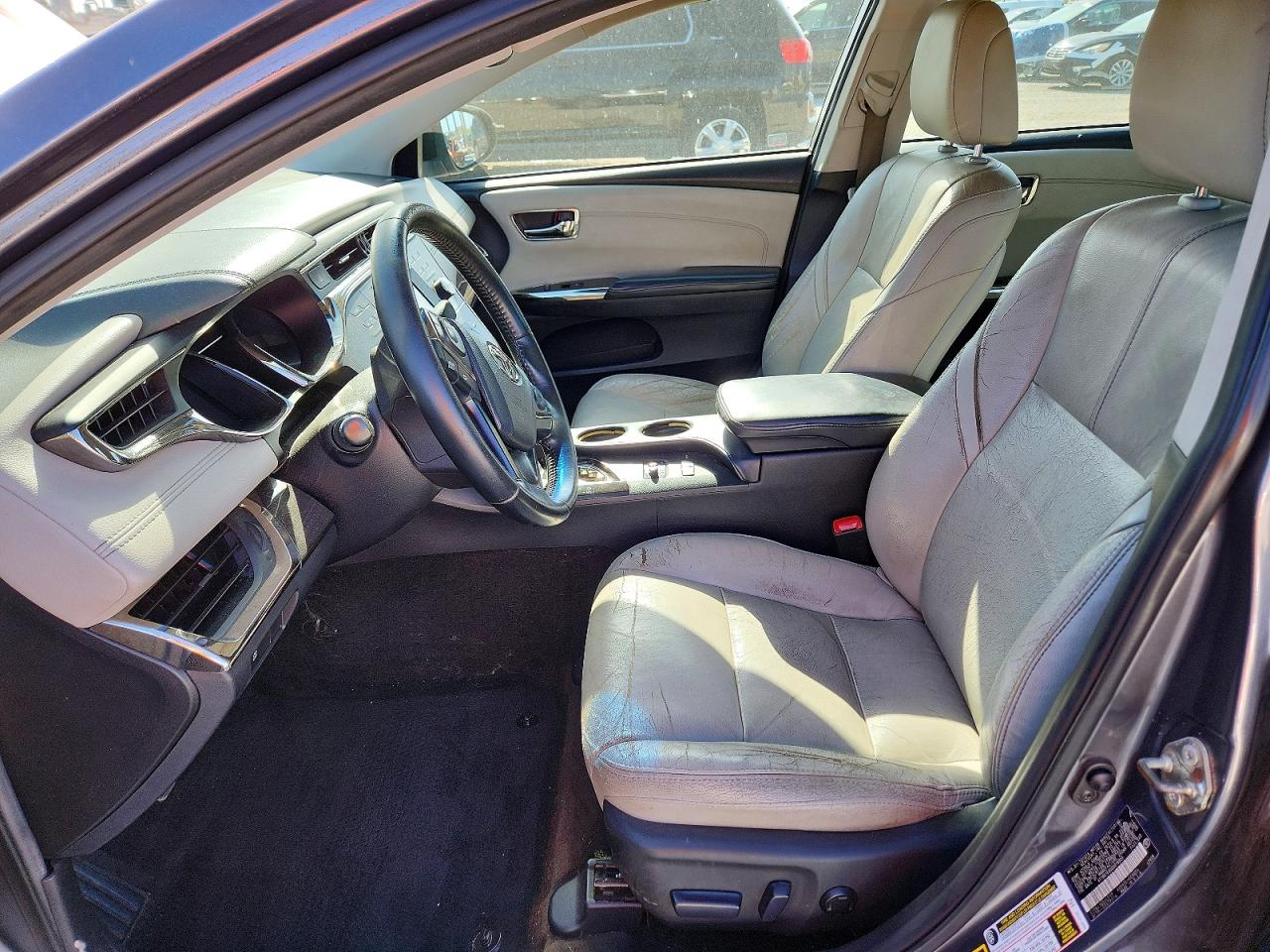 2013 TOYOTA AVALON