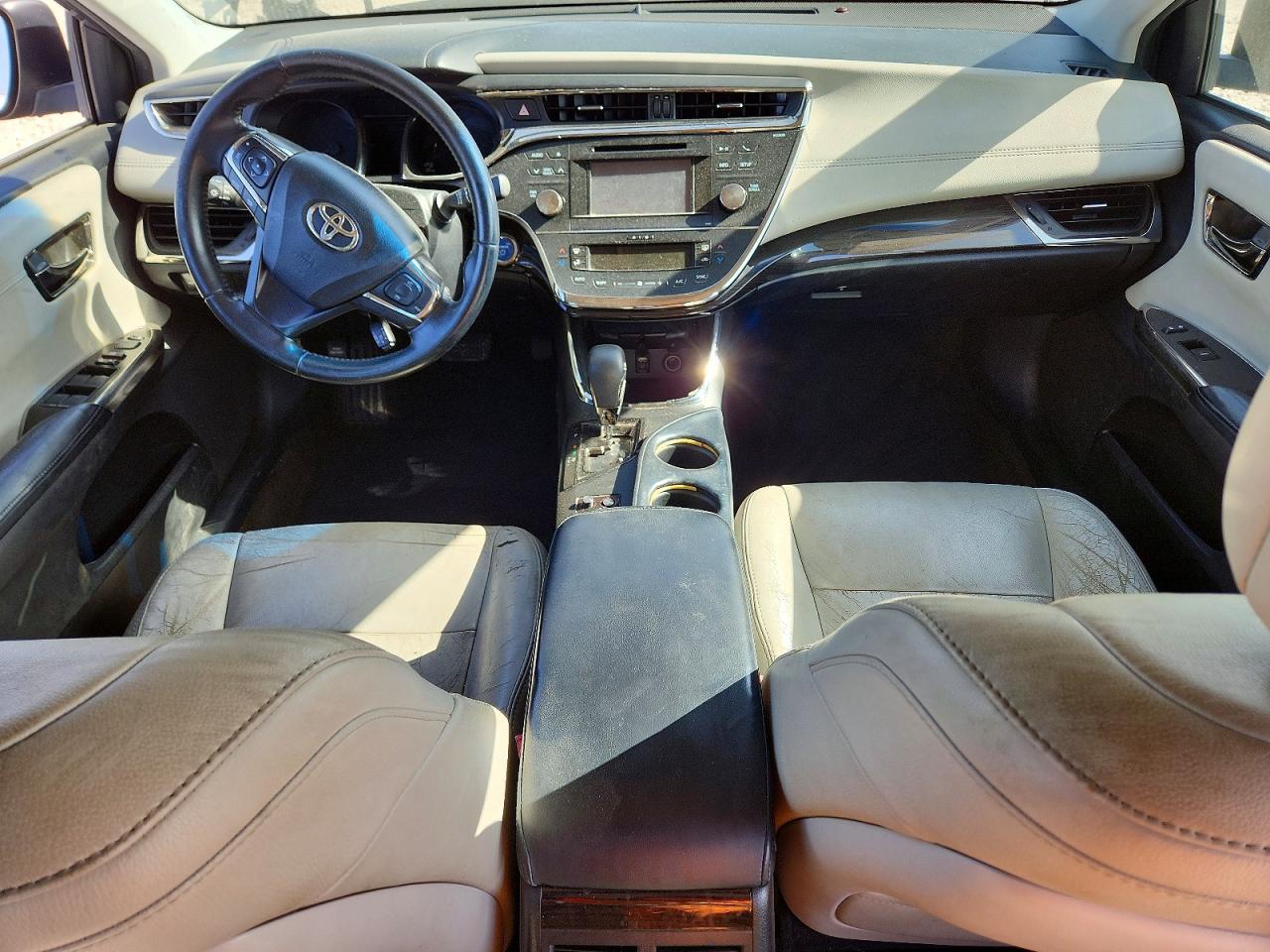 2013 TOYOTA AVALON