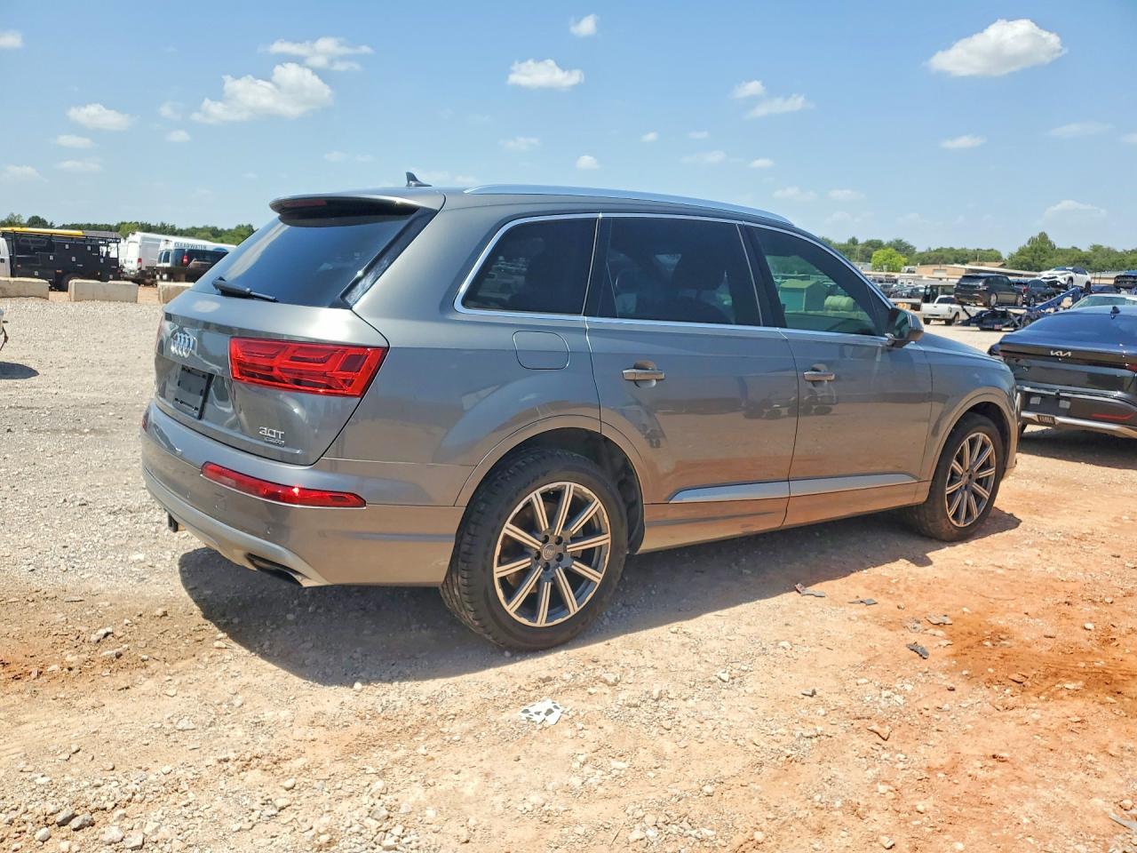 2018 AUDI Q7