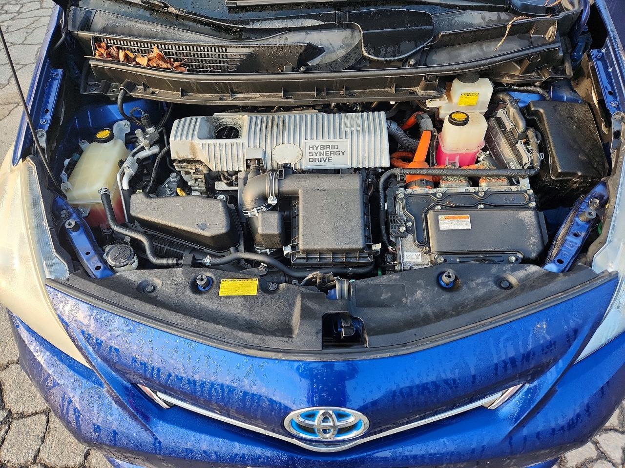 2013 TOYOTA PRIUS