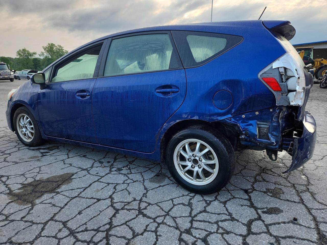 2013 TOYOTA PRIUS