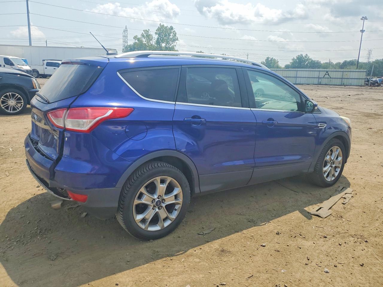 2015 FORD ESCAPE