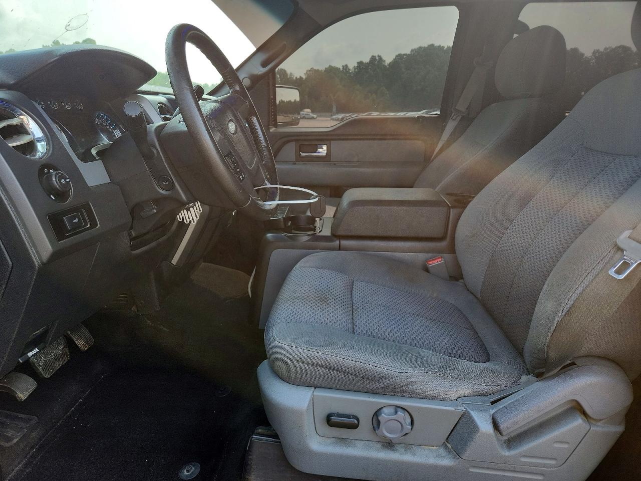 2013 FORD F150