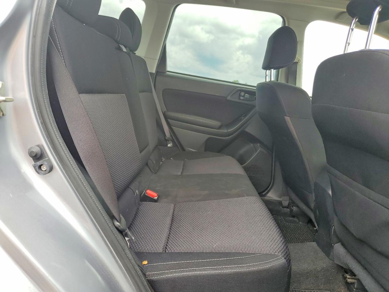 2018 SUBARU FORESTER