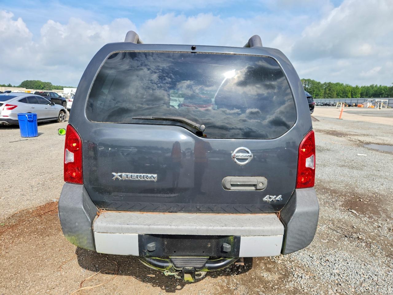 2010 NISSAN XTERRA