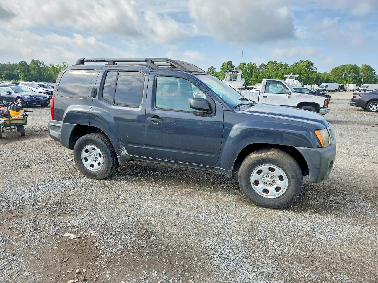 2010 NISSAN XTERRA