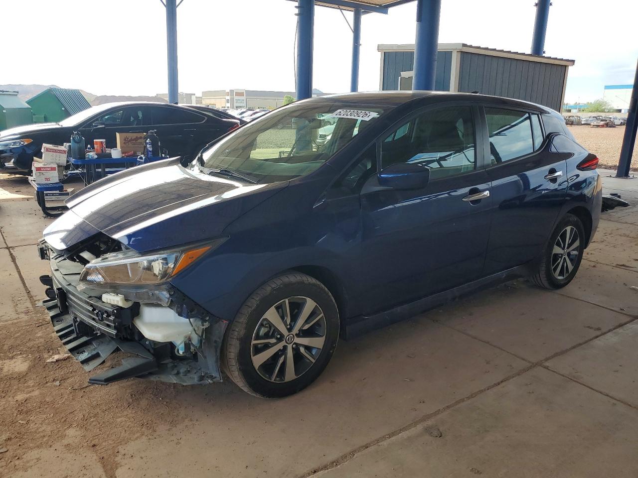 2022 NISSAN LEAF