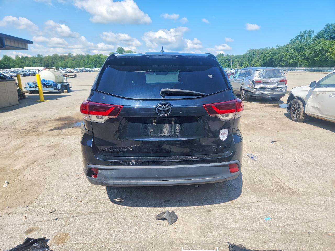 2019 TOYOTA HIGHLANDER