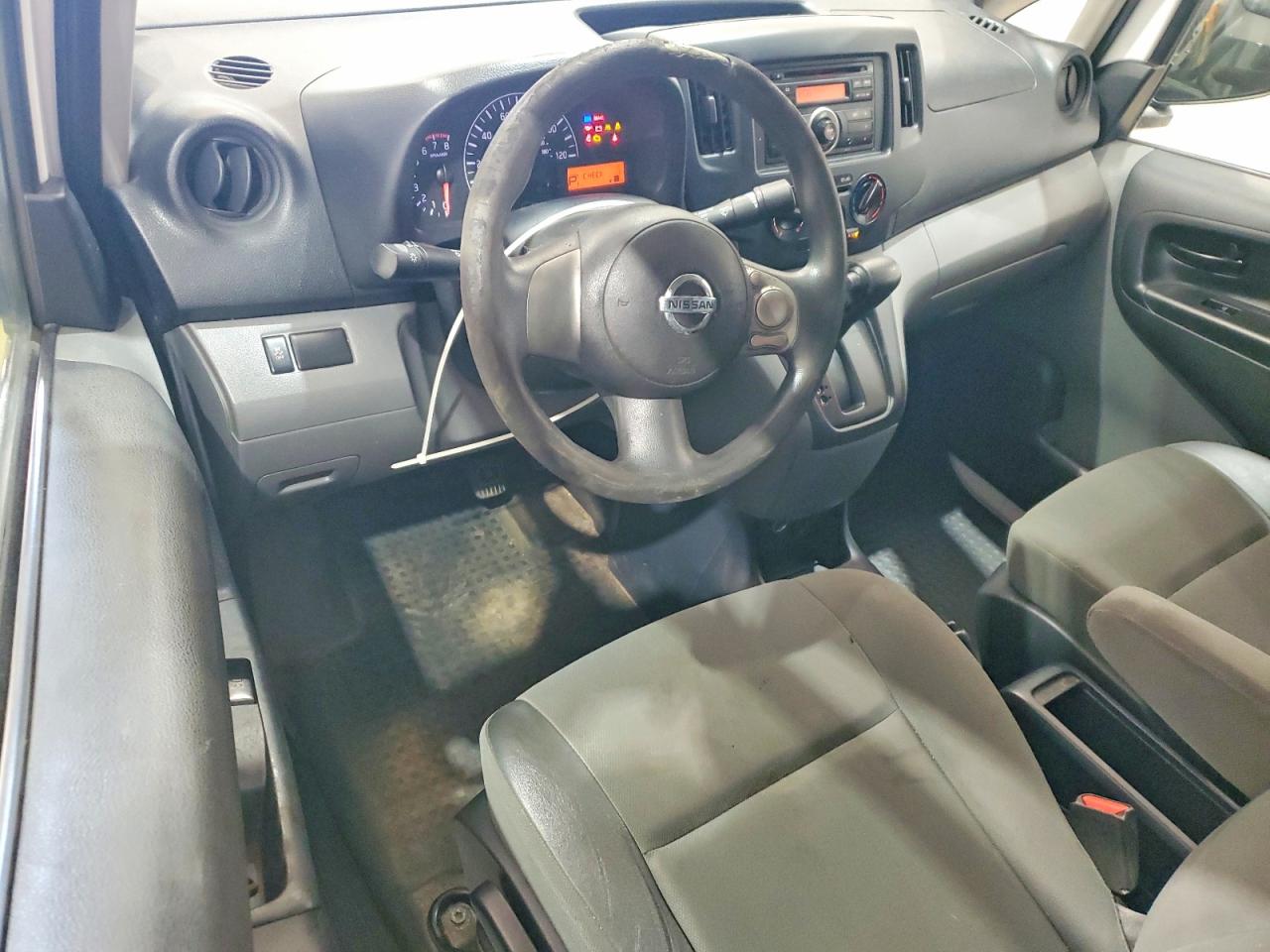 2015 NISSAN NV