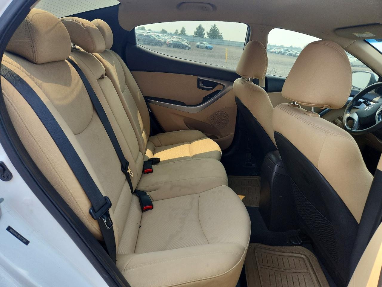 2013 HYUNDAI ELANTRA