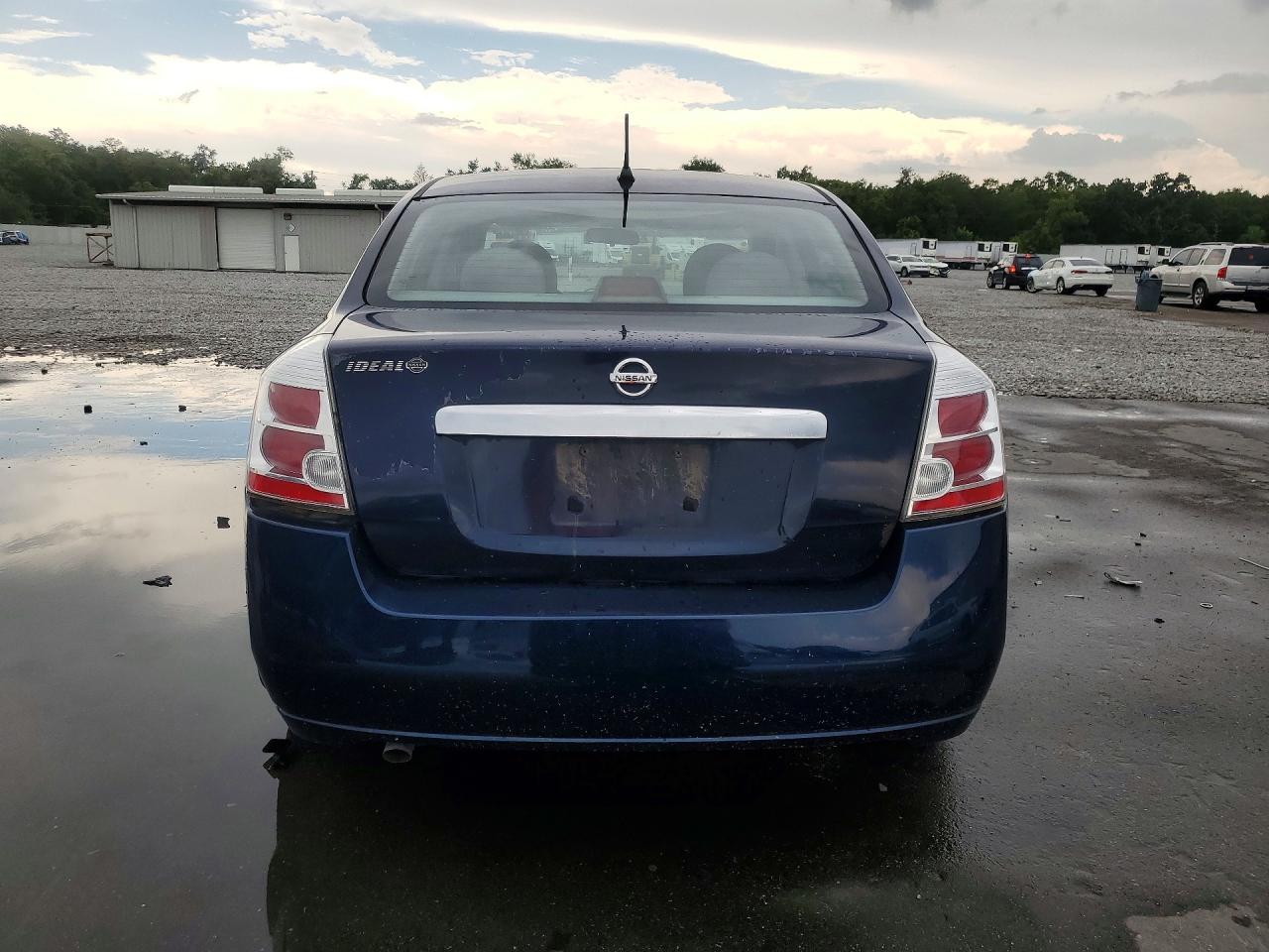 2010 NISSAN SENTRA