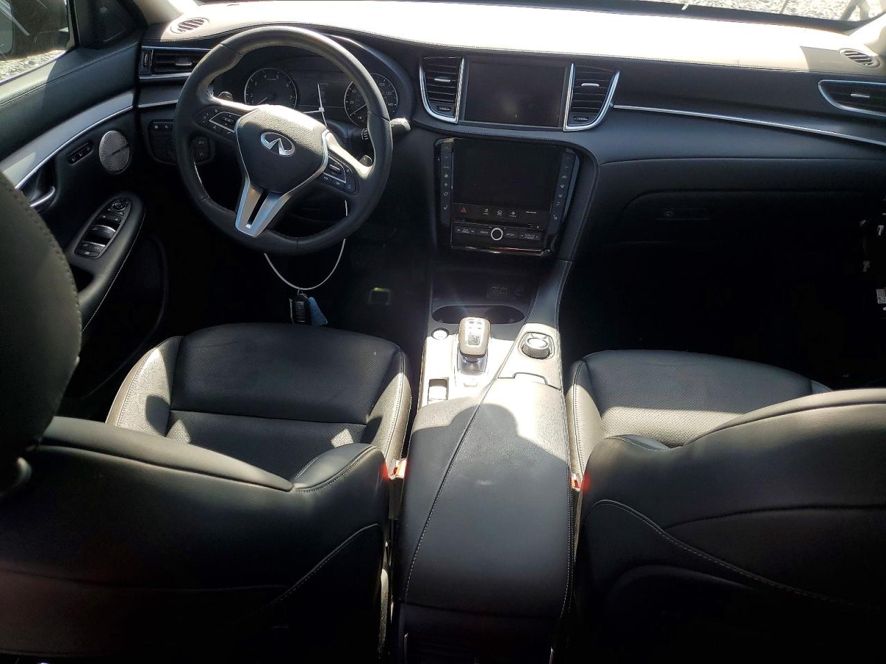 2025 INFINITI QX50