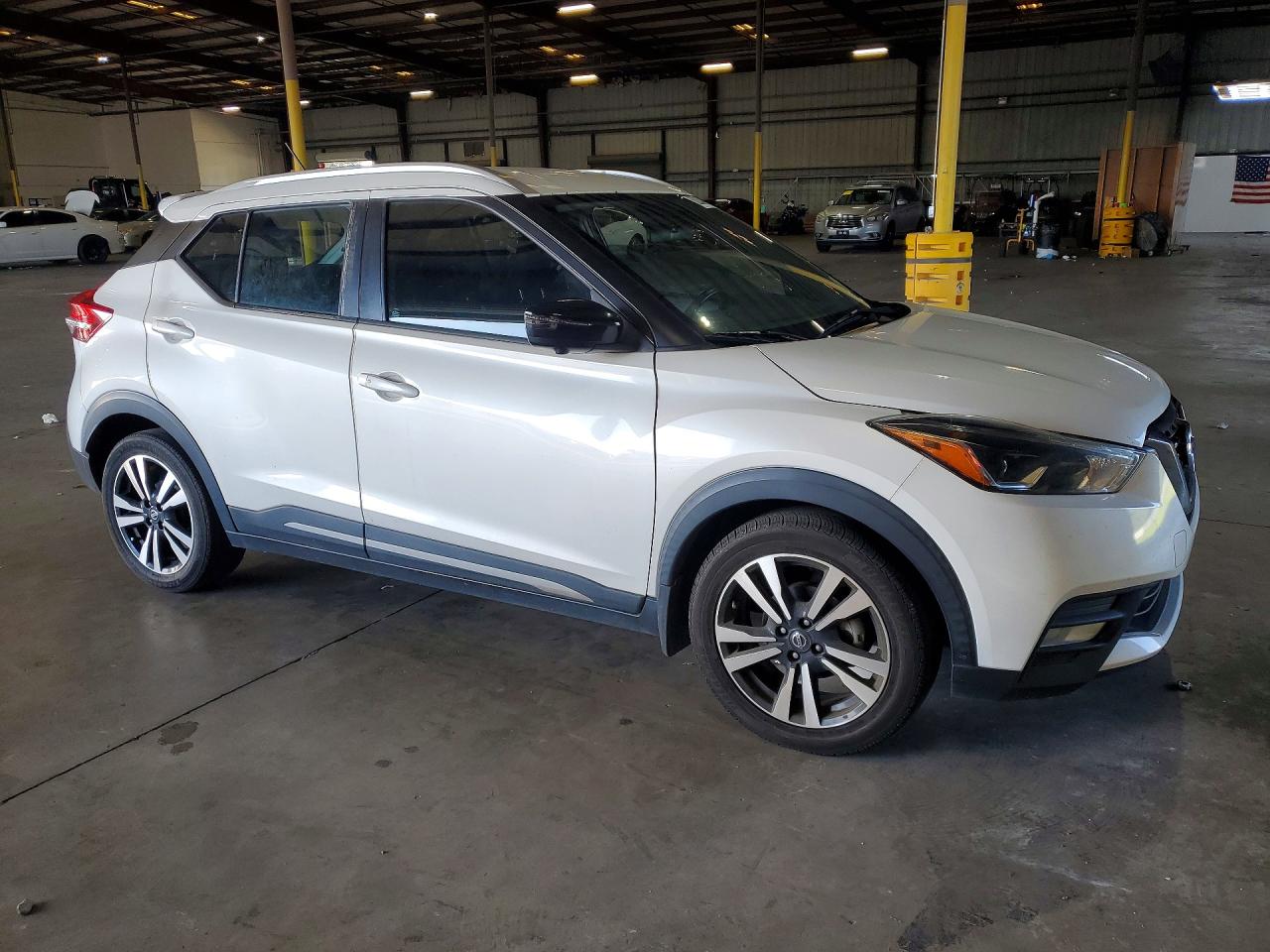 2020 NISSAN KICKS