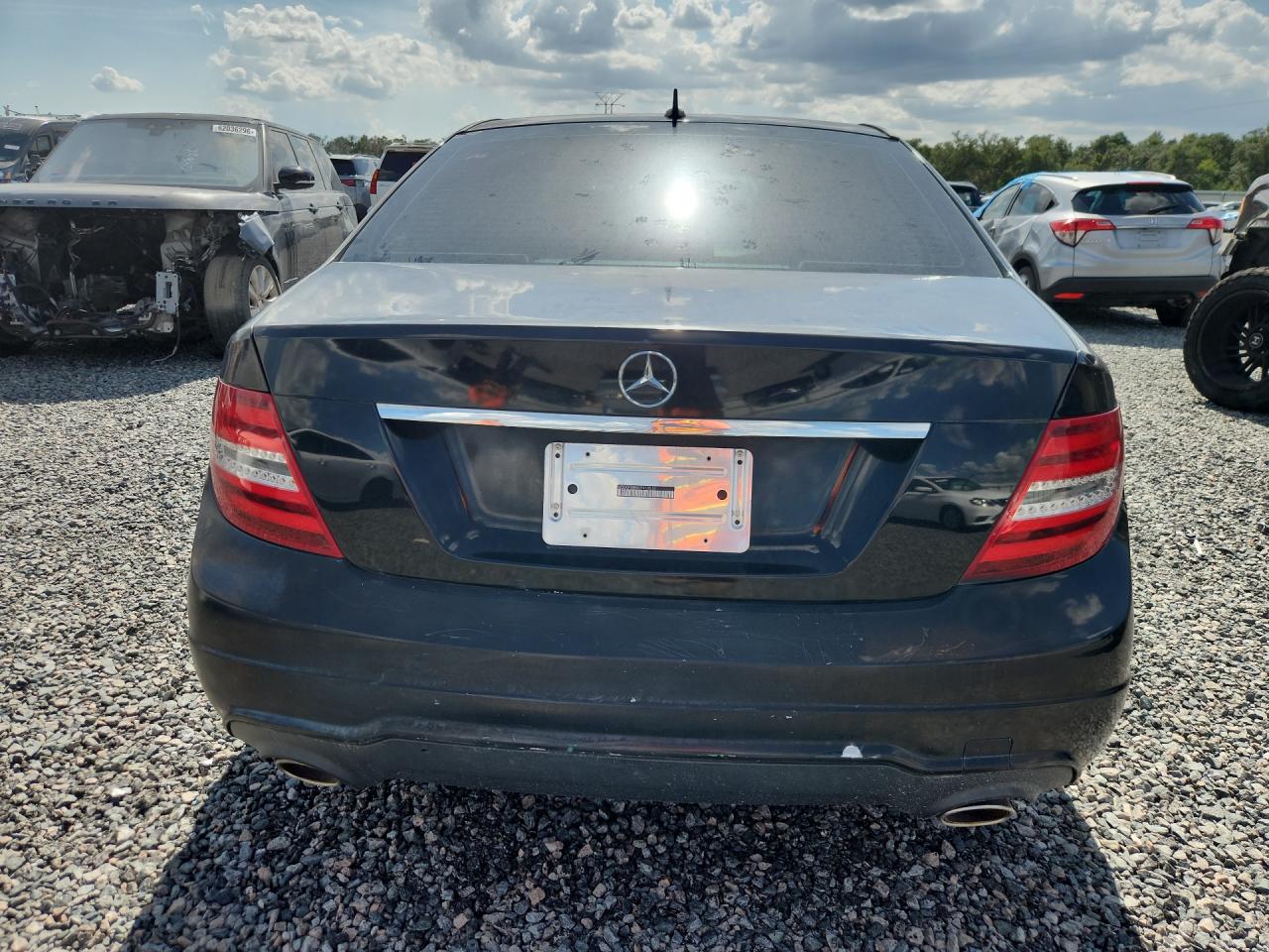 2012 MERCEDES-BENZ C-CLASS
