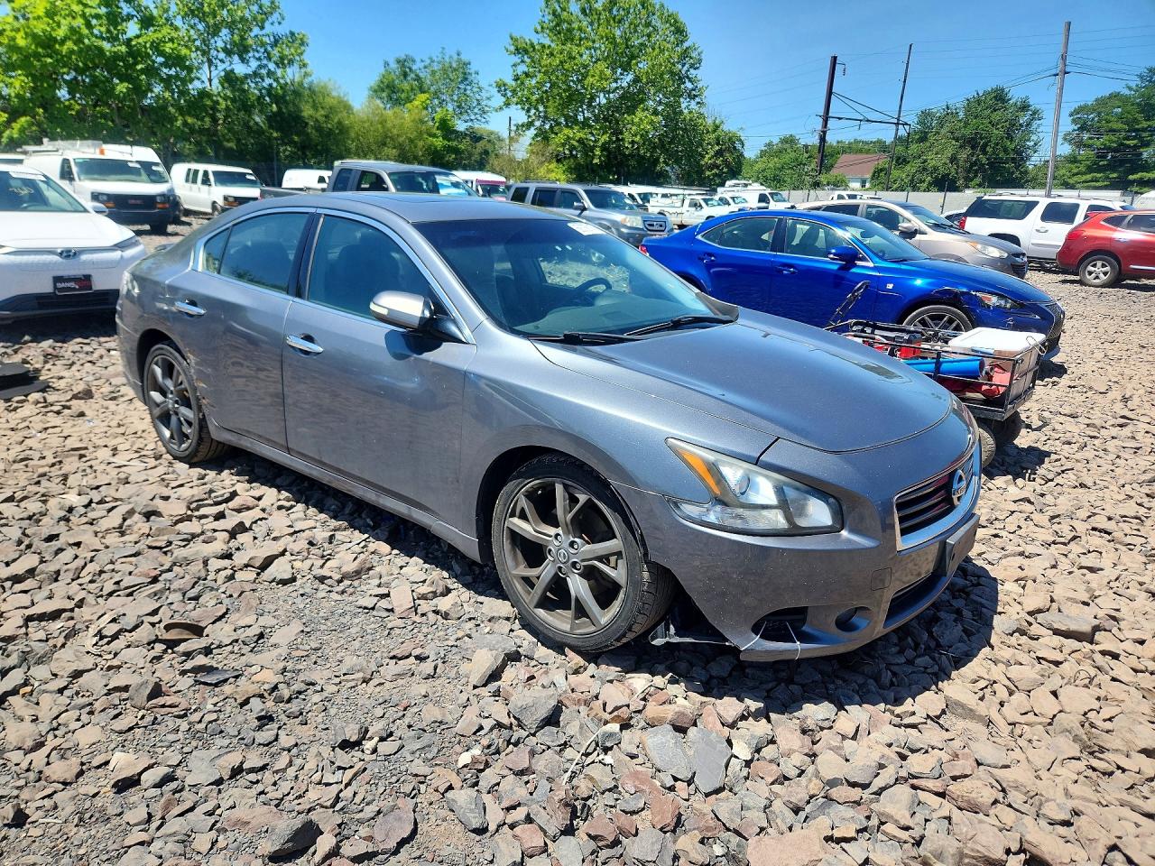 2014 NISSAN MAXIMA