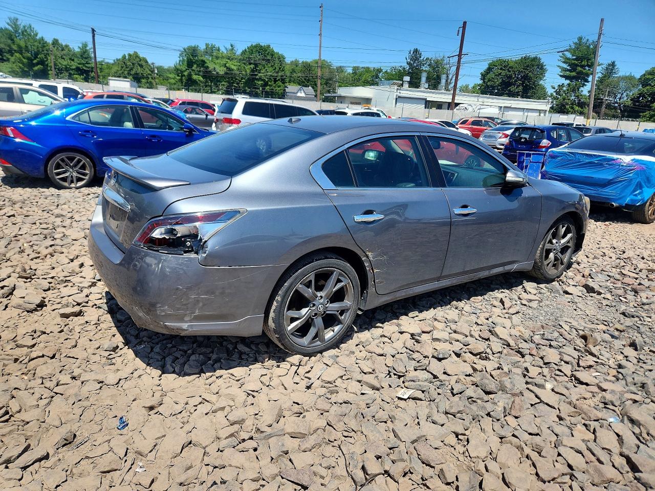 2014 NISSAN MAXIMA