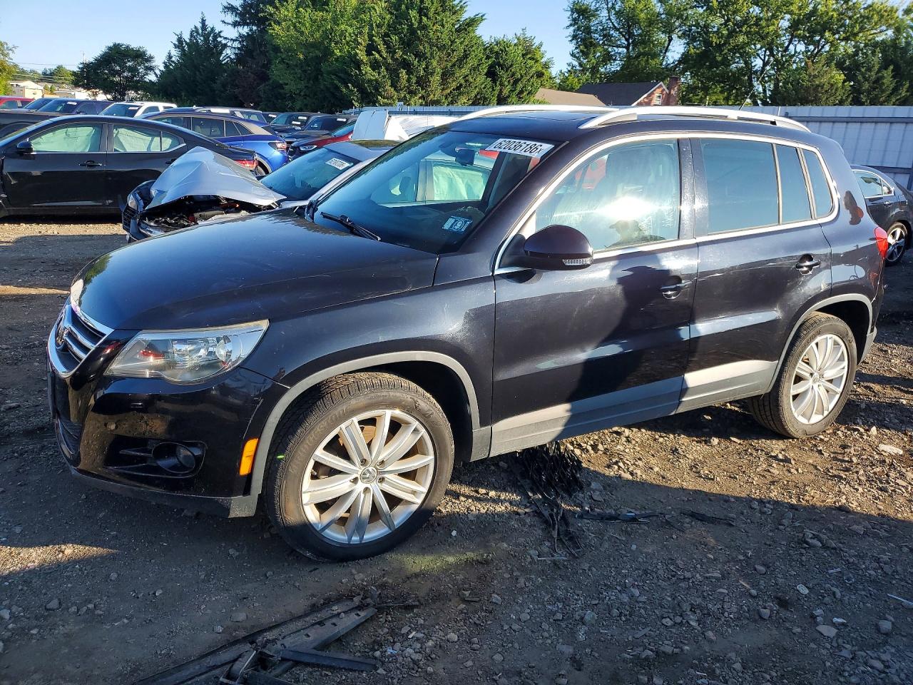 2011 VOLKSWAGEN TIGUAN