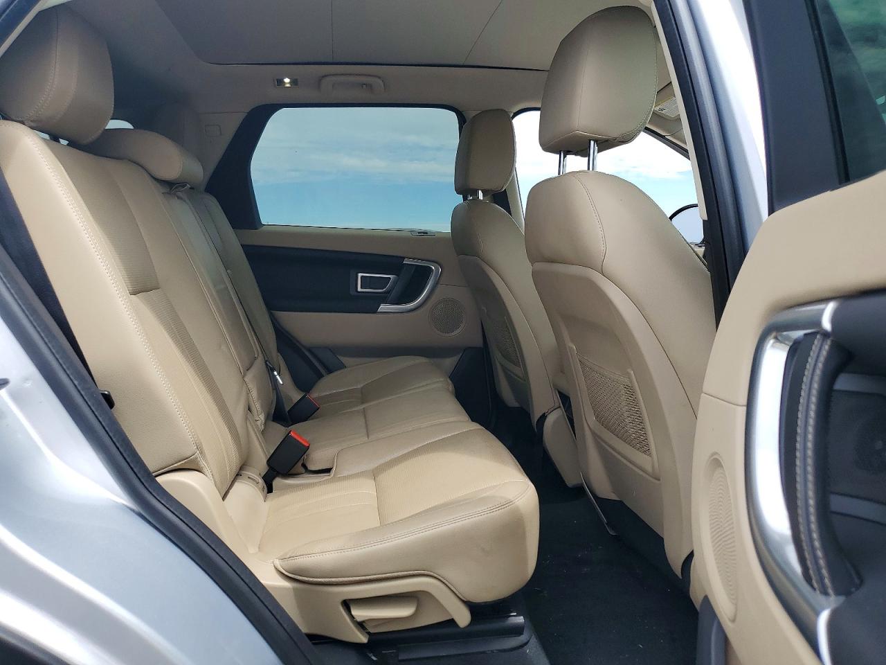 2019 LAND ROVER DISCOVERY